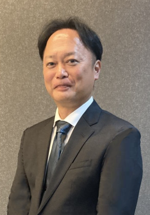 代表取締役杉本光崇の写真